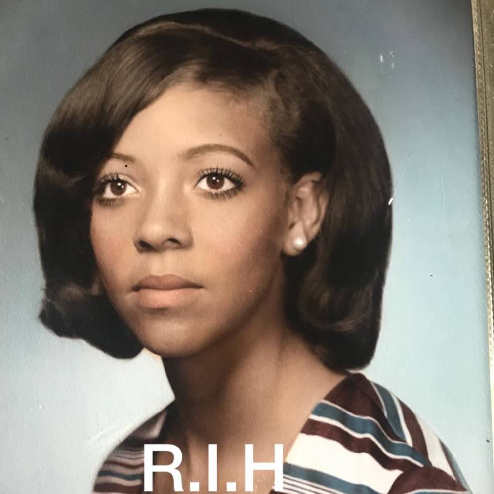 Meet your Posher, Adina